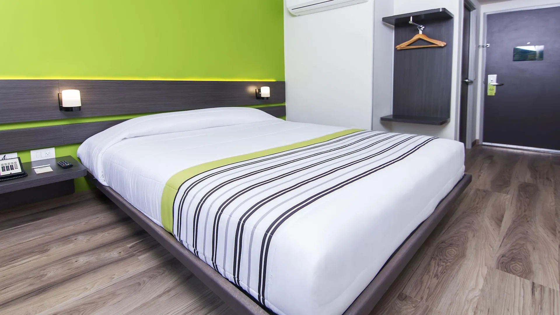 *** Szálloda City Express Junior By Marriott Puebla Finsa Mexikó