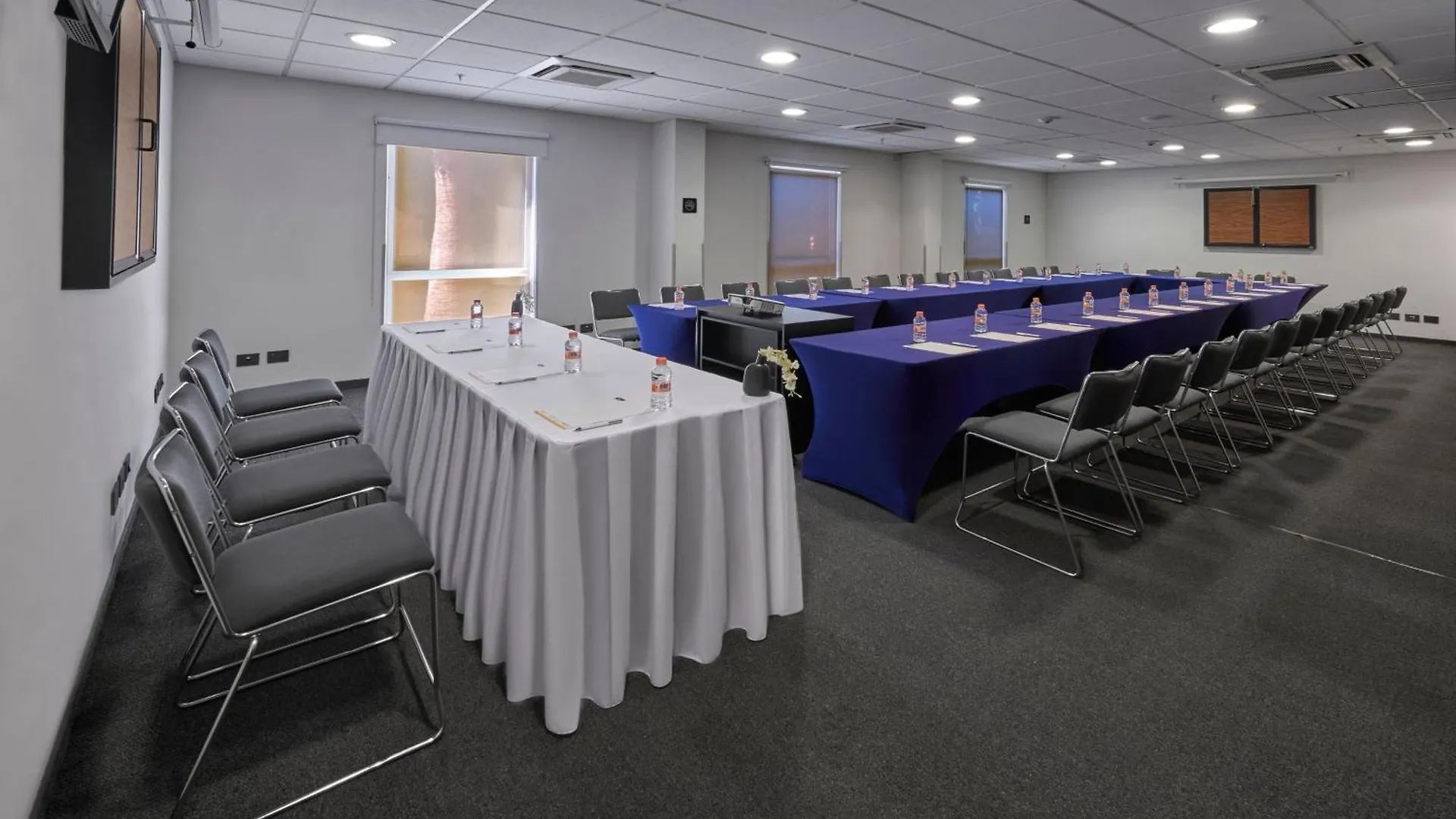 *** Szálloda City Express Junior By Marriott Puebla Finsa Mexikó