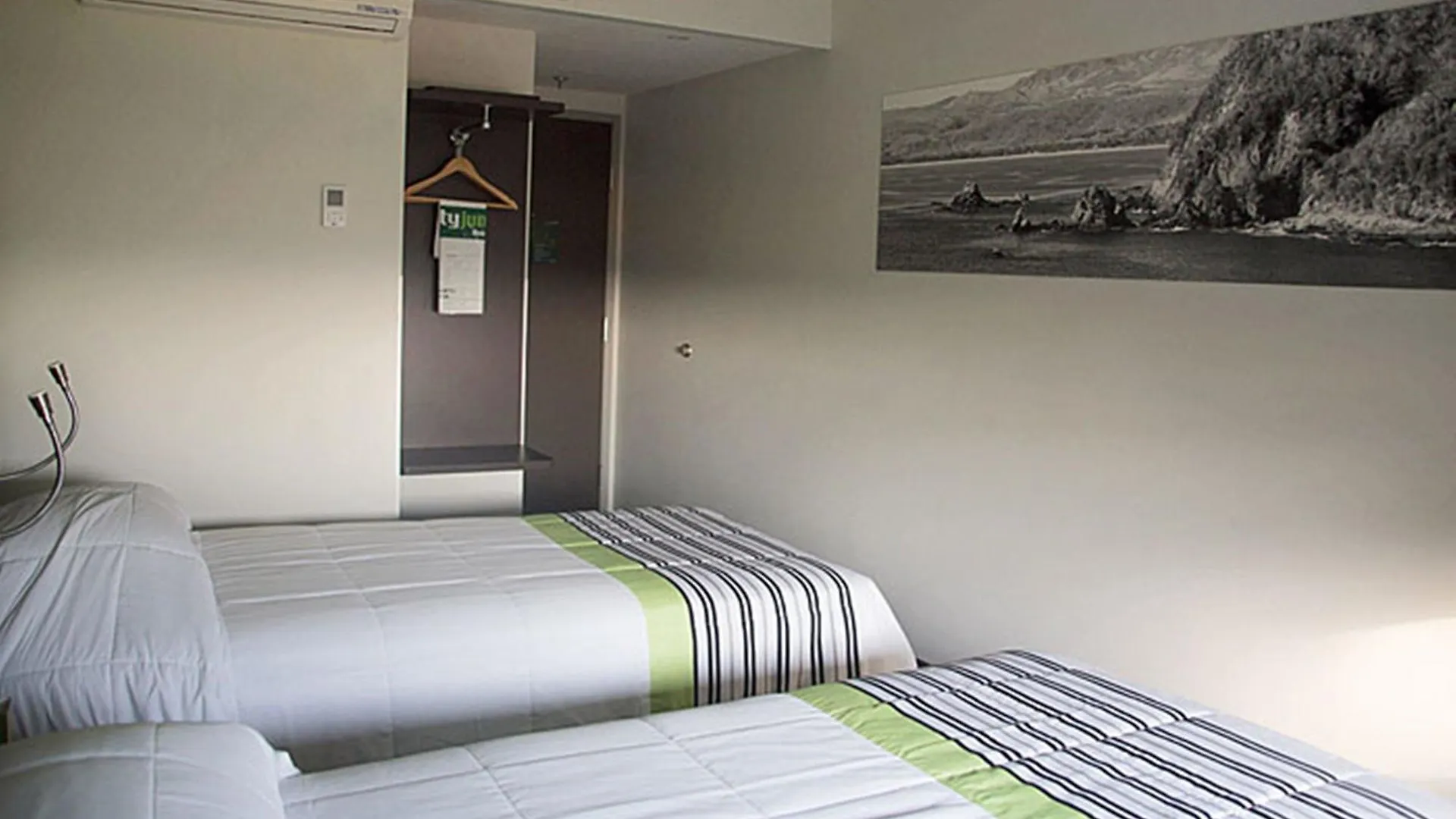 *** Szálloda City Express Junior By Marriott Puebla Finsa Mexikó